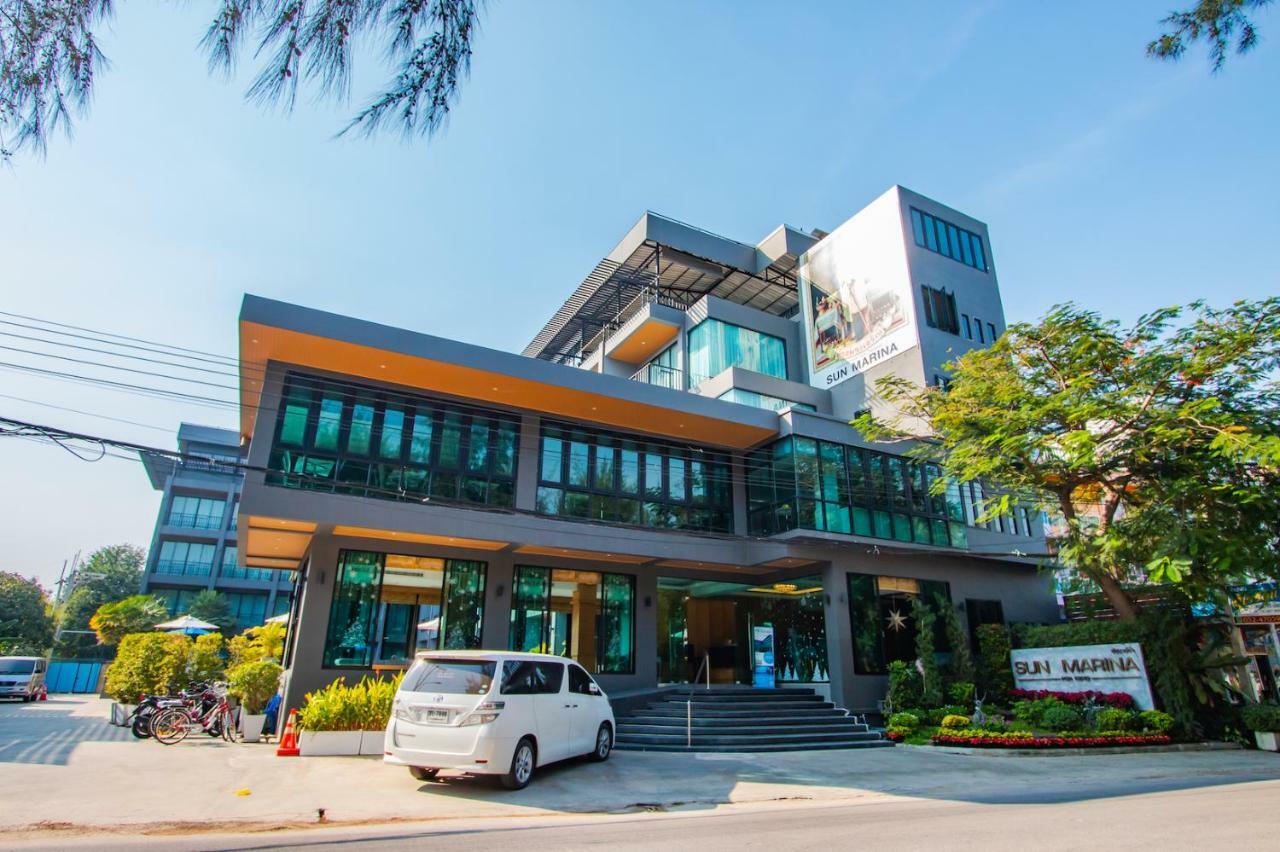 七岩阳光码头酒店 外观 照片
